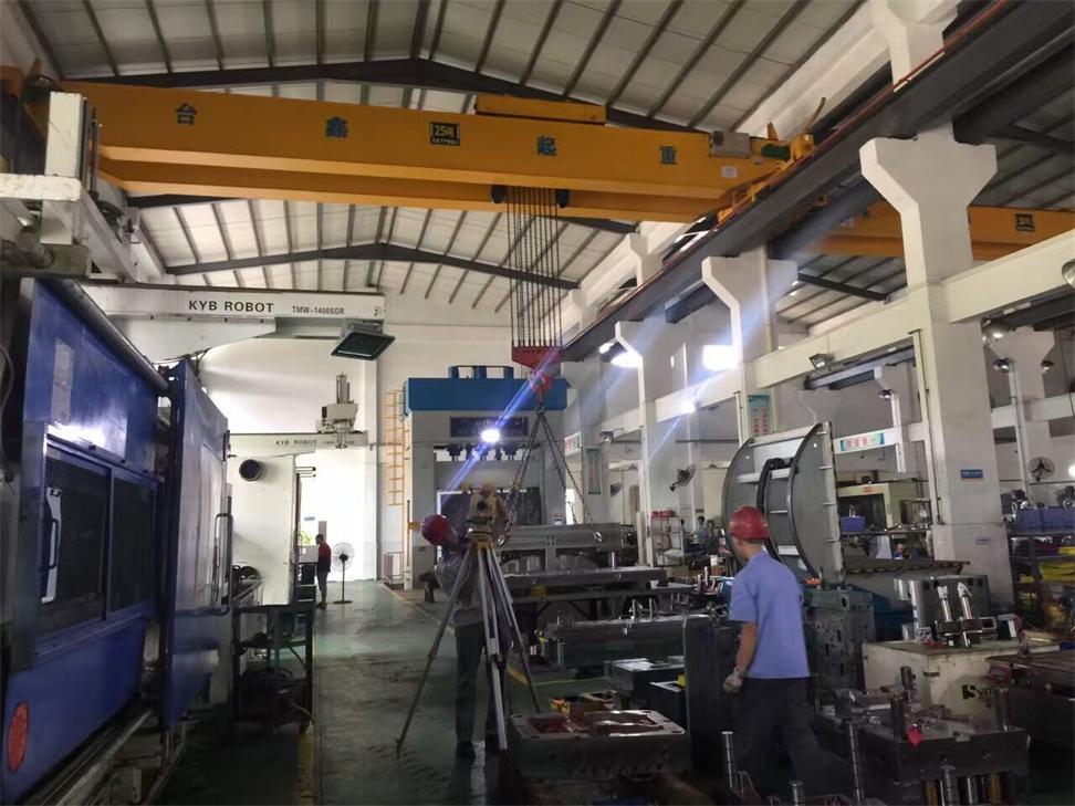 電動雙梁起重機3